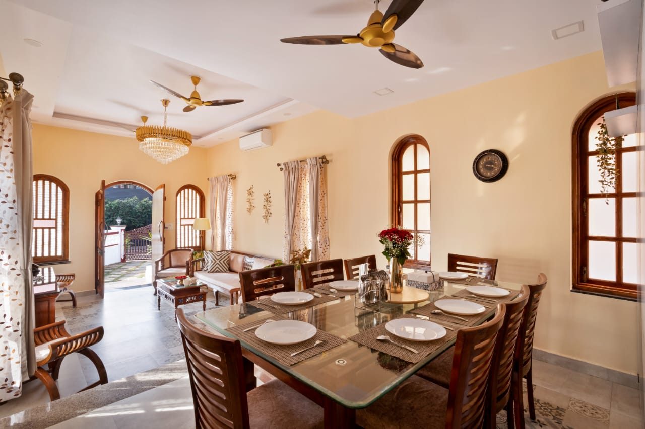 Private dining area at Casa de Leracon